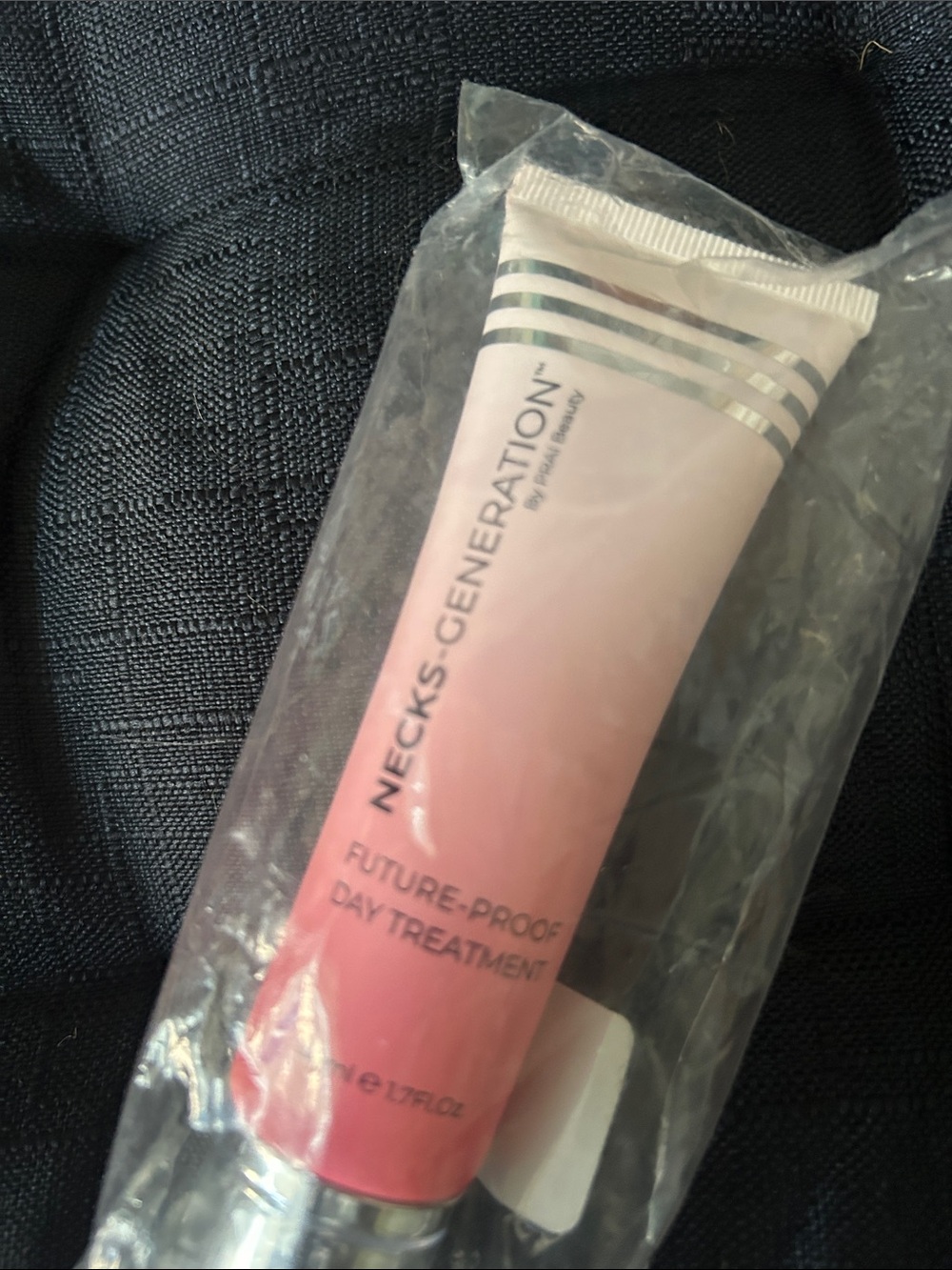 PRAI BEAUTY Necks-Generation Future-Proof Day Treatment Neck Cream FACTORY SEAL